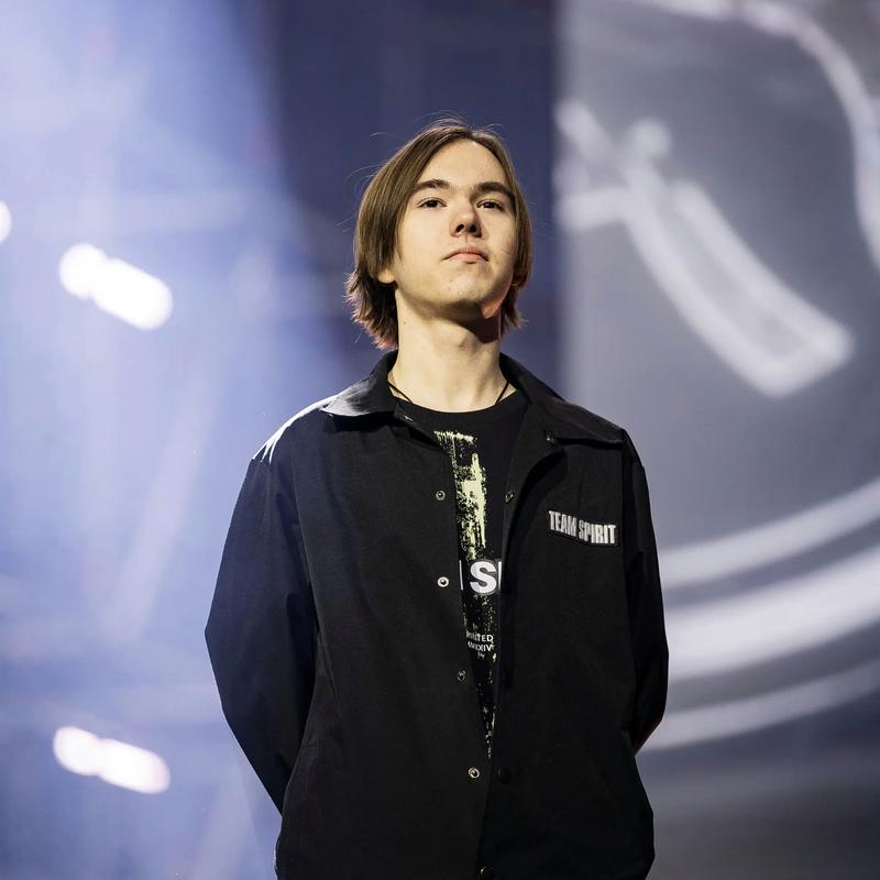 【前瞻】2025LPL春季赛 TES vs BLG，TES需要尽力拿下