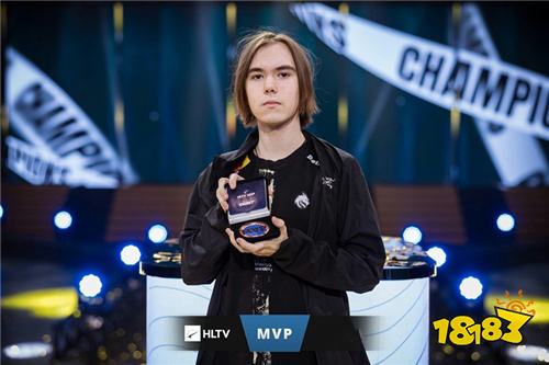 LPL 夏季赛W1D1：开幕战 Ultra Prime 对阵IG， Weibo Gaming 的新阵容面对 Ninjas in Pyjamas