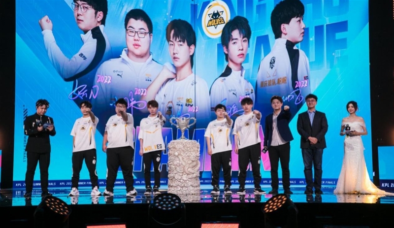 Vitality , NAVI, Falcons , 和 3DMAX 在 StarLadder 布达佩斯 Major 2025 第三阶段的首轮中遭遇了失败