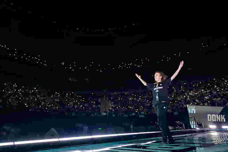 第一个六胜！稳健推进不给机会 Icon队兵不血刃击败Zz1tai队